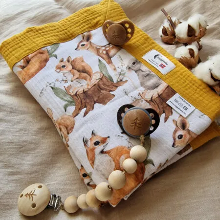 Mykt babyteppe skogensdyr