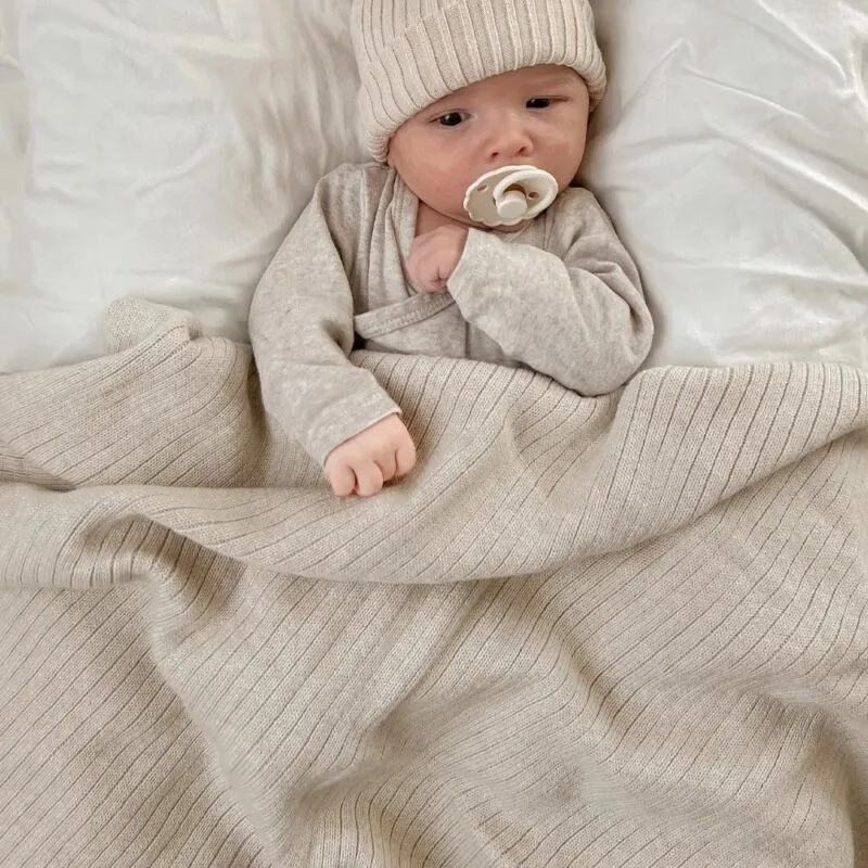 Mushie øko babyteppe med navn