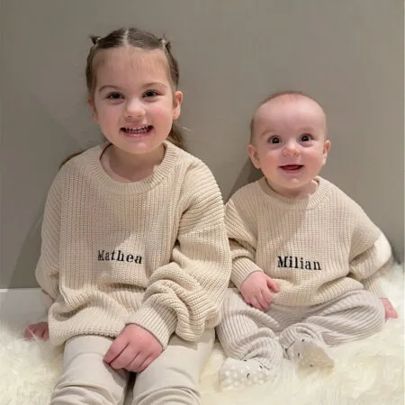 Chunky strikkegenser med navn | Økologisk bomull