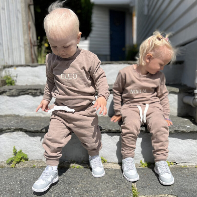 Minymo joggesett med navn