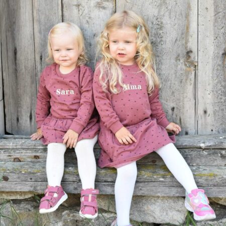 kjole med navn